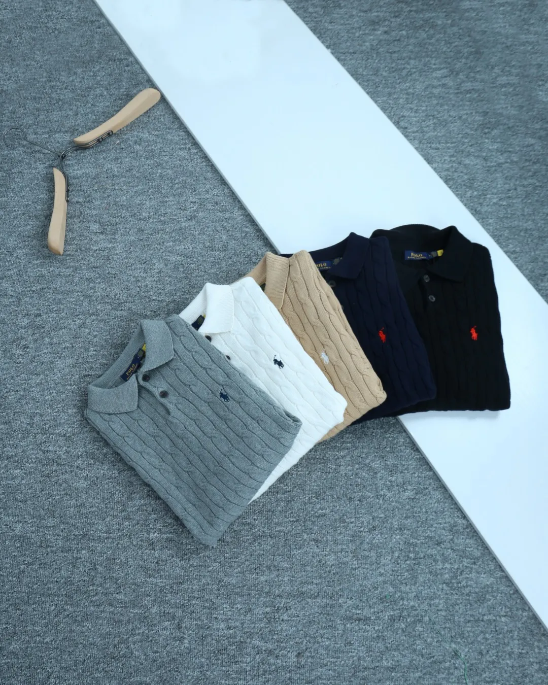 ：M 8801# Ralph Lauren/ polo T Size：S-XL ： Khaki Gray Navy Blue Black White Classic polo Quality Classic ！ ！ T Classic ！ Same Style！ Quality ！ Size：S M L XL